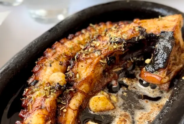 Grilled Octopus (2 legs)
