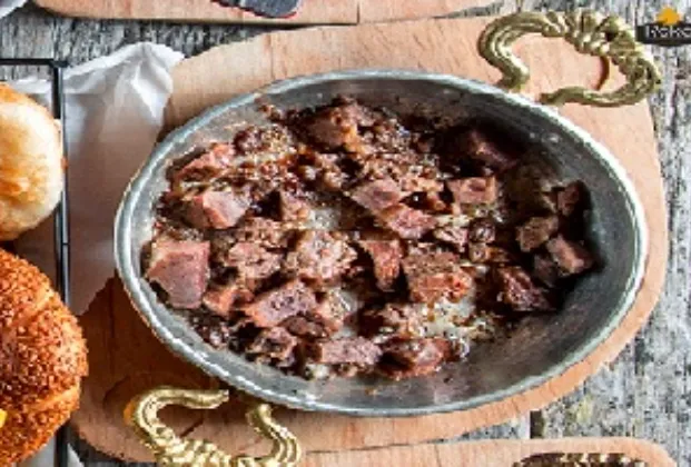 Rize Kavurma in a Pan