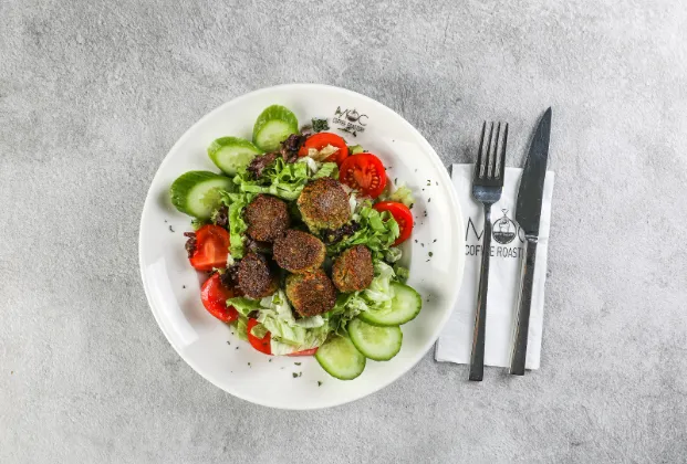 Falafel Salad