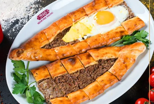 Open Minced Meat and Egg Pide