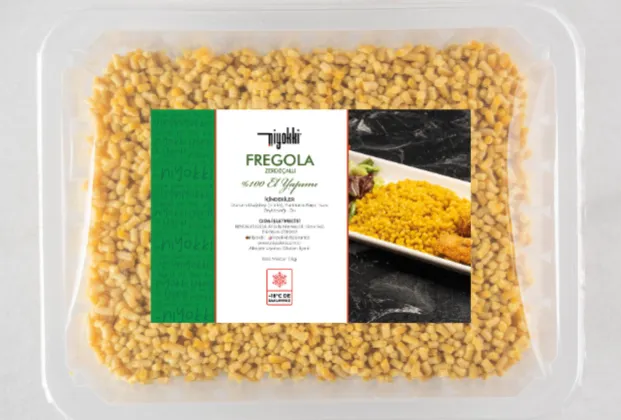 Fregola with turmeric