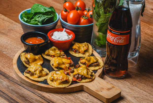 Nachos (Beef and Cheese)