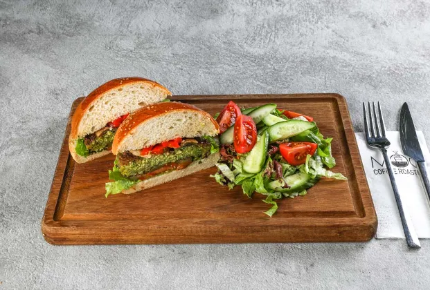 Falafel Burger