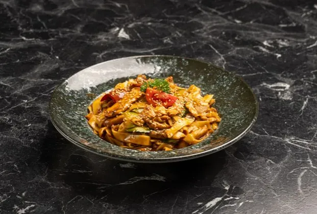 Cajun chicken fettuccine with teriyaki sauce
