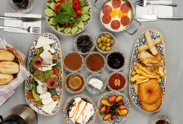 Serpme Breakfast (for 2)