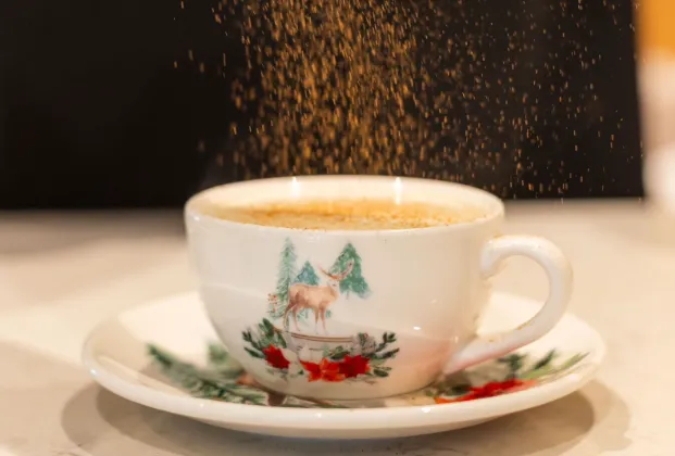 Zerdeçal Latte