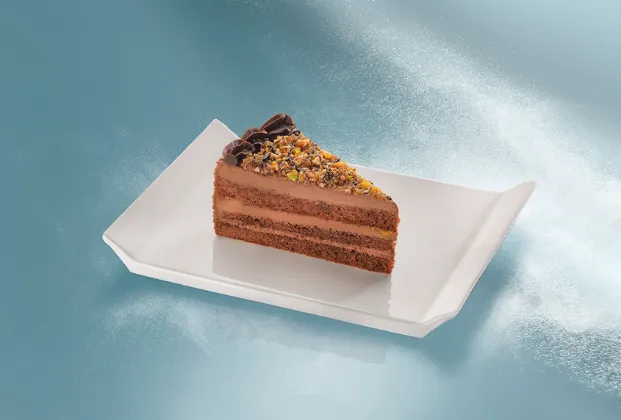 Pistachio cake with croquant