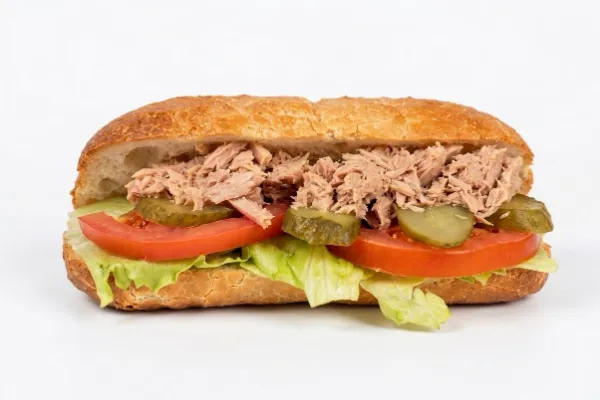 Tuna sandwich
