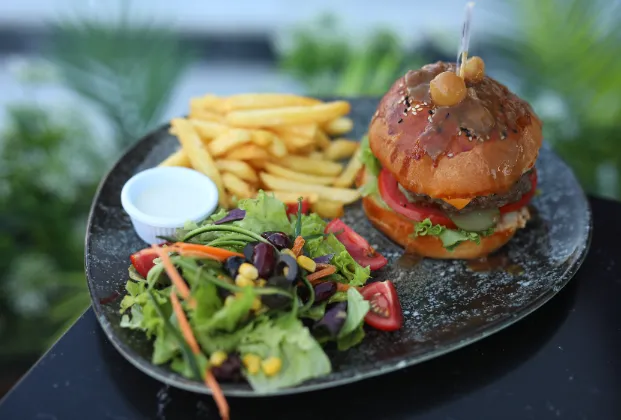 Demi-glace Burger
