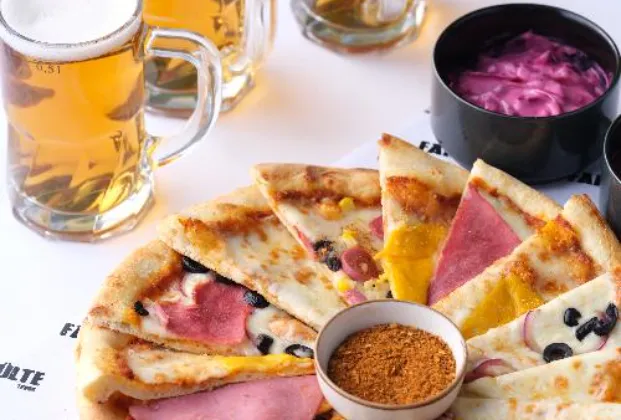 Pizzaland Menu + Draught Beer (for 3 people)
