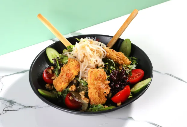 Crispy Halloumi Salad