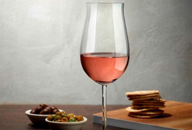 Rosé Wine (Glass)