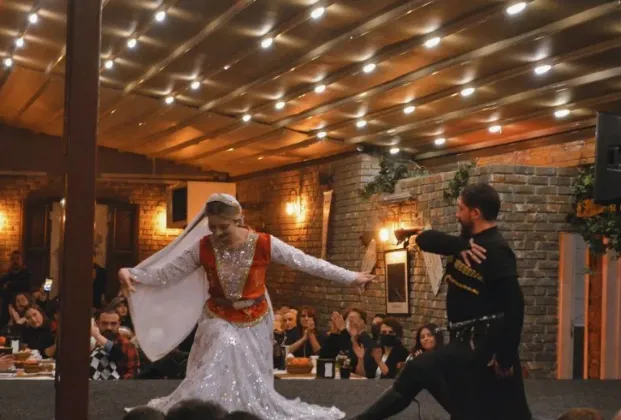 Caucasian Dance Show