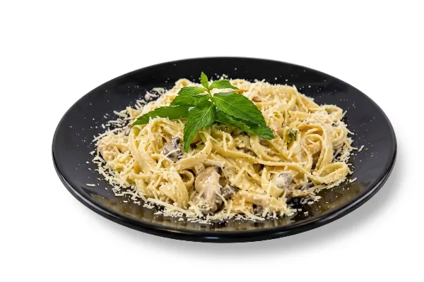 Fettuccine Alfredo