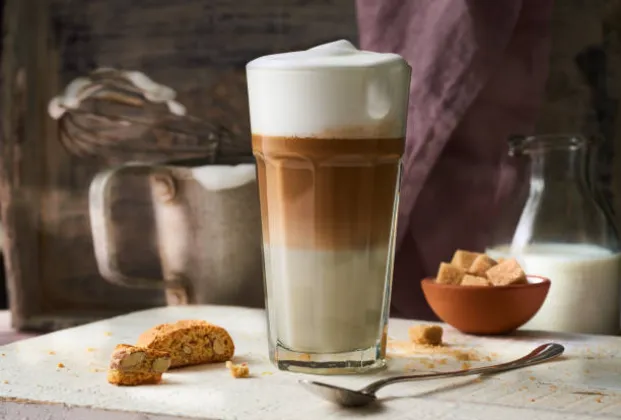 Latte macchiato