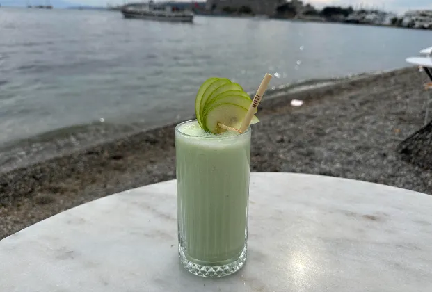 Apple smoothie