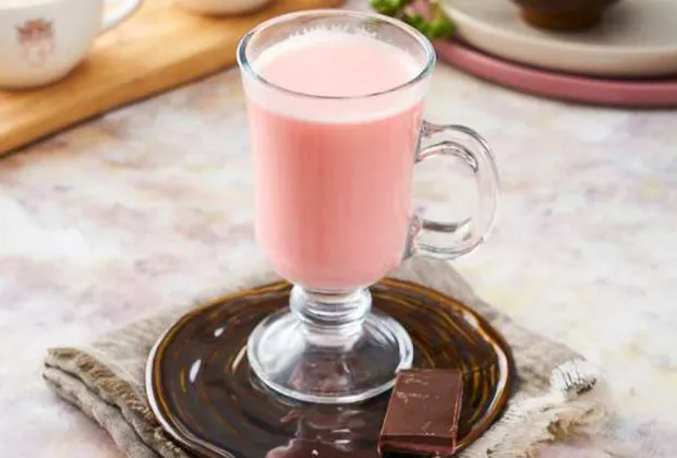 Strawberry salep