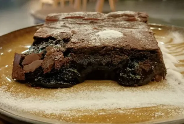 BROWNIE