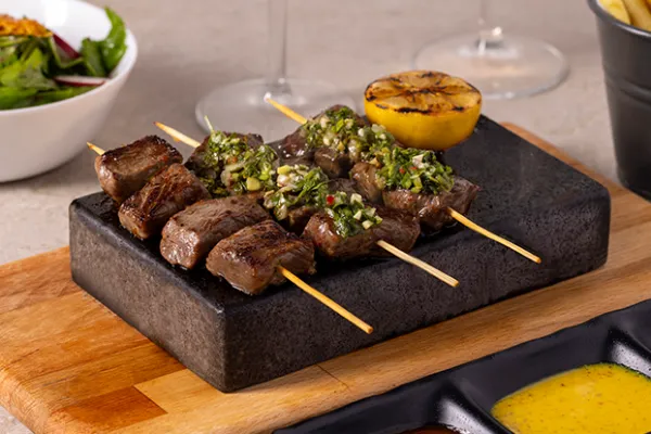 Yakitori / Hot-Plate Steak Skewers