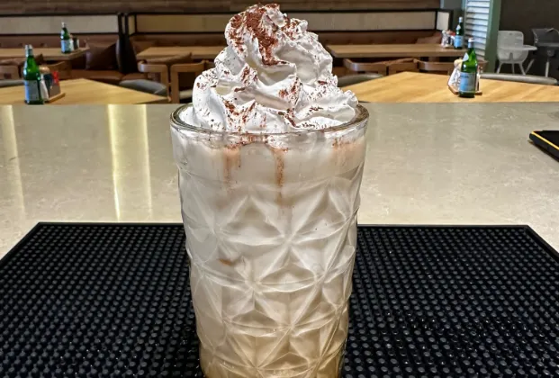Iced Caramel Macchiato