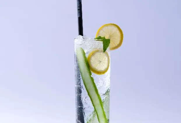 Gin & Tonic with Gordon's