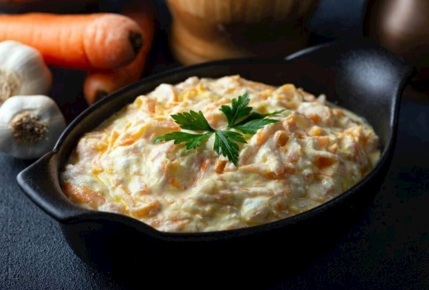 Olive Oil Carrot Tarator