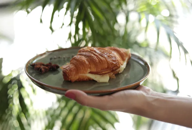 Ham Smoked Cheddar Croissant