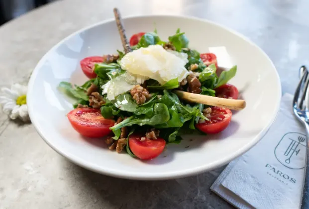 Walnut Arugula Salad
