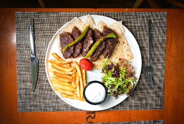 Kaşarlı köfte