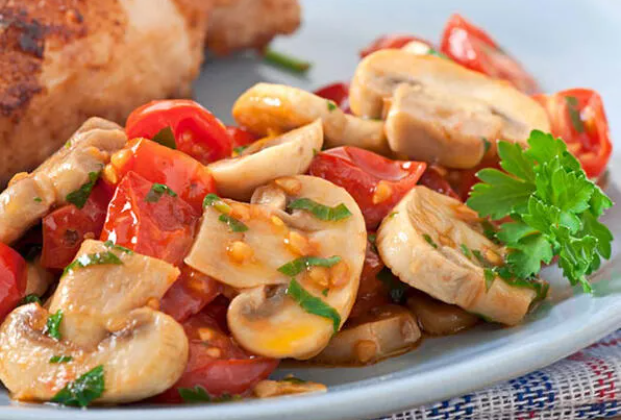 Mushrooms with Red Pepper