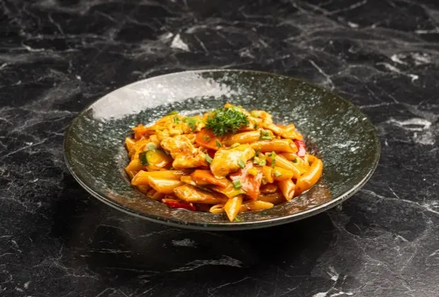 Penne with Milano sauce and chicken
