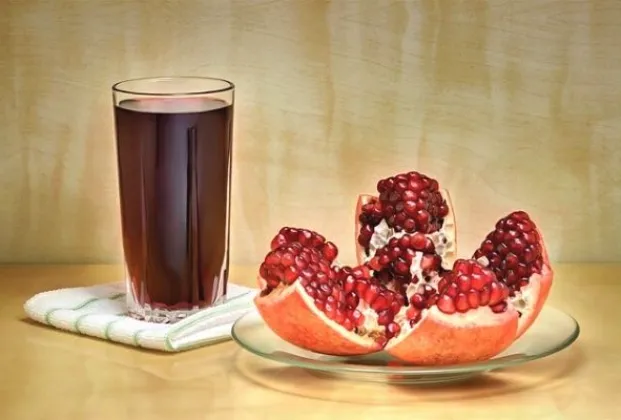 Freshly squeezed pomegranate juice