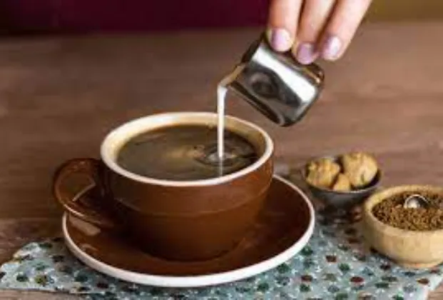 Milk instant coffee