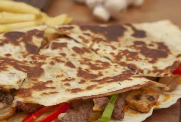 Quesadilla with kavurma and kaşar cheese