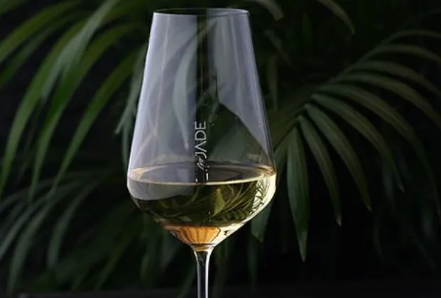 Leona Duo Chardonnay Narince