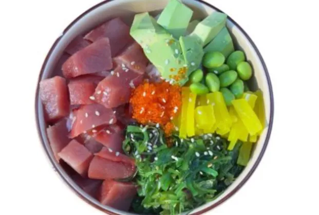 Tuna poke bowl