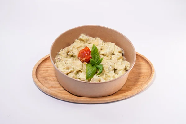 Hand-cut mantı - Alfredo sauce