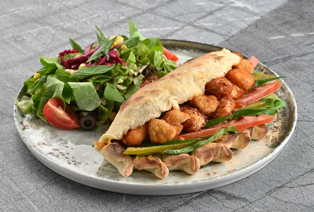 Crispy chicken panzerotti