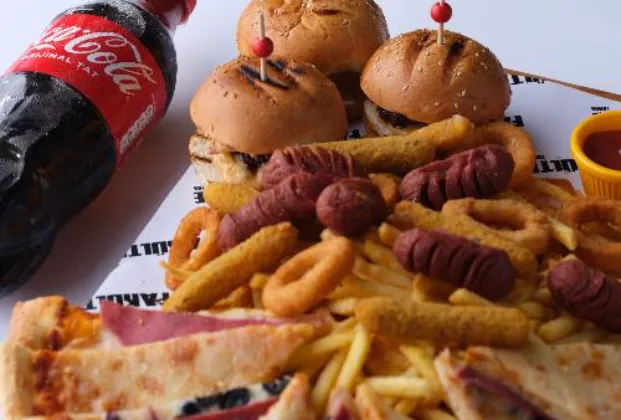 Mixed Appetizer + Cola (for 3 people)