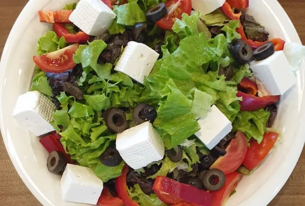 Mediterranean Salad