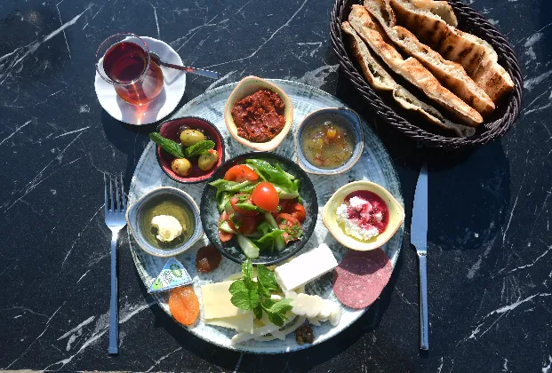 Breakfast plate