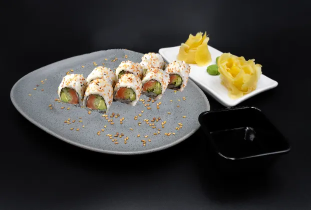 Salmon Sake Roll