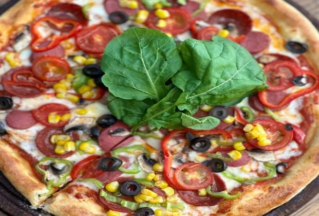 Alaturca Pizza
