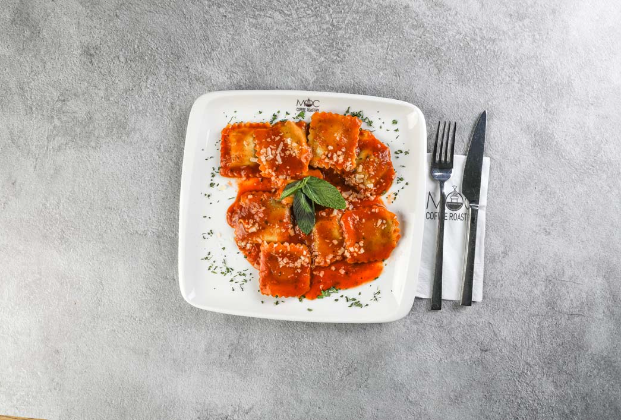 Spinach ravioli