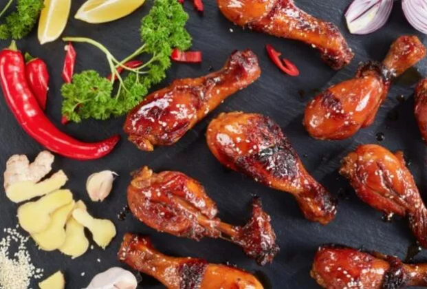 Chicken with salsa sauce