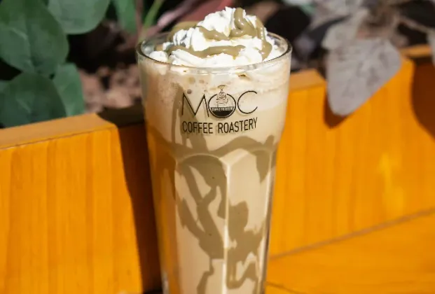 Iced Pistachio Cream Latte