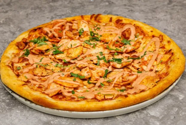 Chicken döner grande pizza