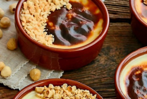 Baked rice pudding with hazelnuts
