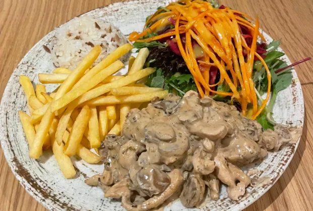 Thyme-Seasoned Chicken Pieces in Soy Sauce, Mushrooms, Rice, and Finger Fries