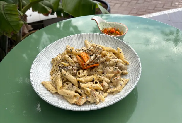 Penne with Pesto Sauce